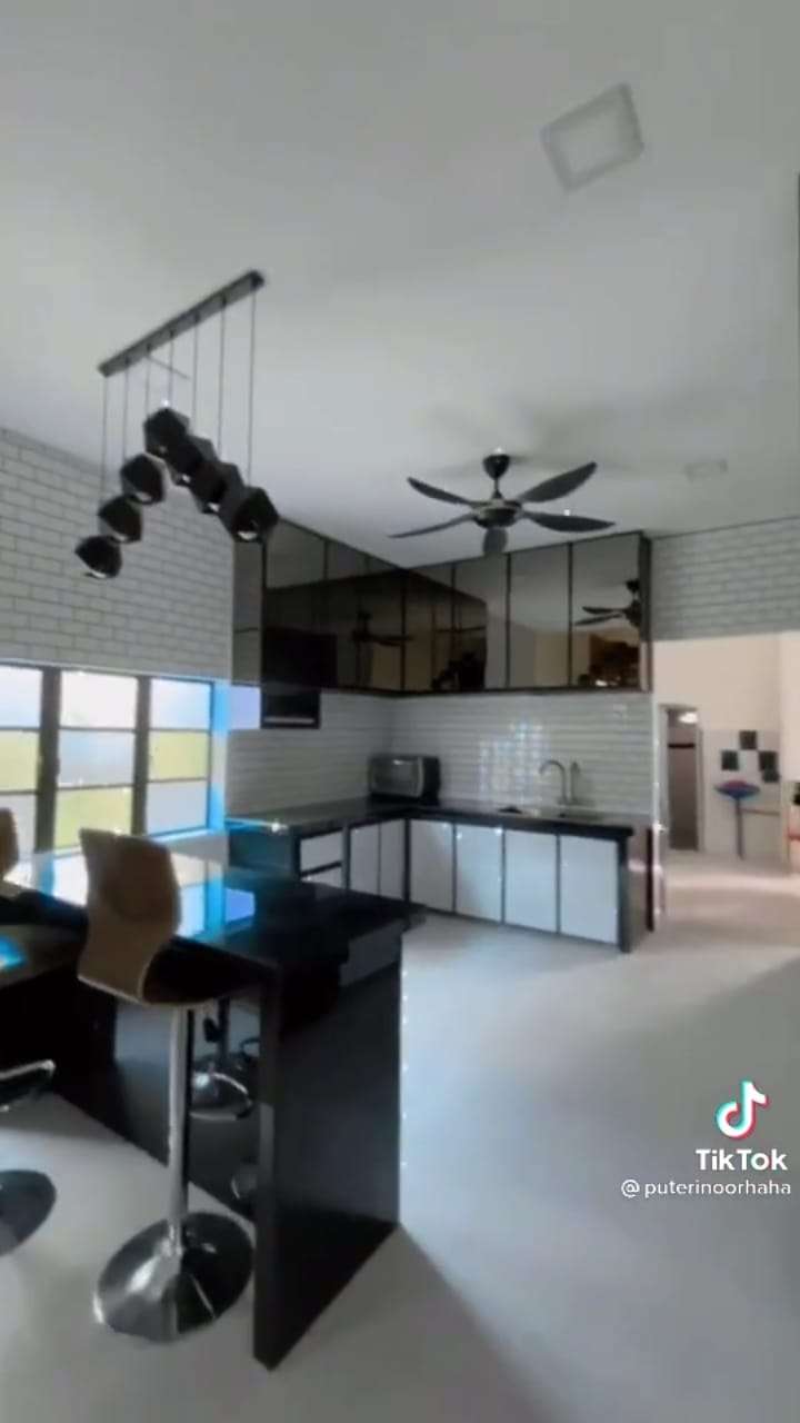 10 Transformasi Rumah di Kampung Usai Renovasi, Awalnya Bangunan Tua Jadi Bak Apartemen Mewah!