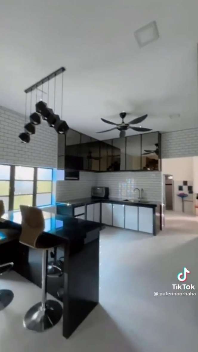 10 Transformasi Rumah di Kampung Usai Renovasi, Awalnya Bangunan Tua Jadi Bak Apartemen Mewah!