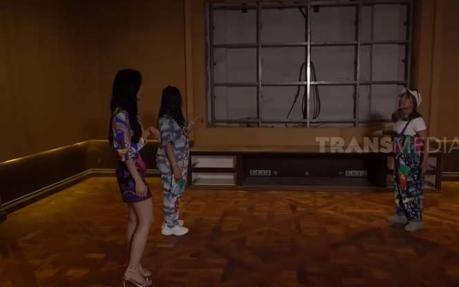 Potret Rumah Mewah Crazy Rich Medan Joey Gisel, Ada Salon dan Biskop Pribadi!