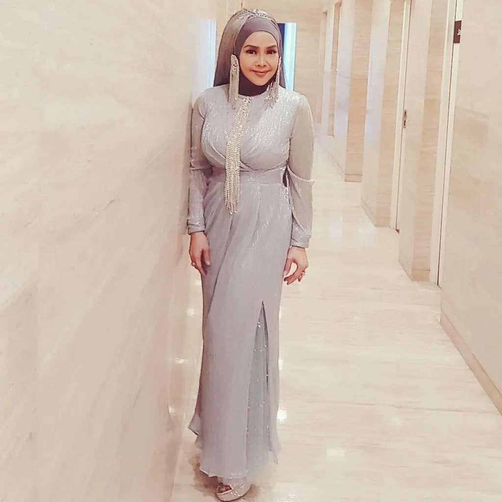 Potret 7 Pedangdut Berhijab, Terbaru Cita Citata