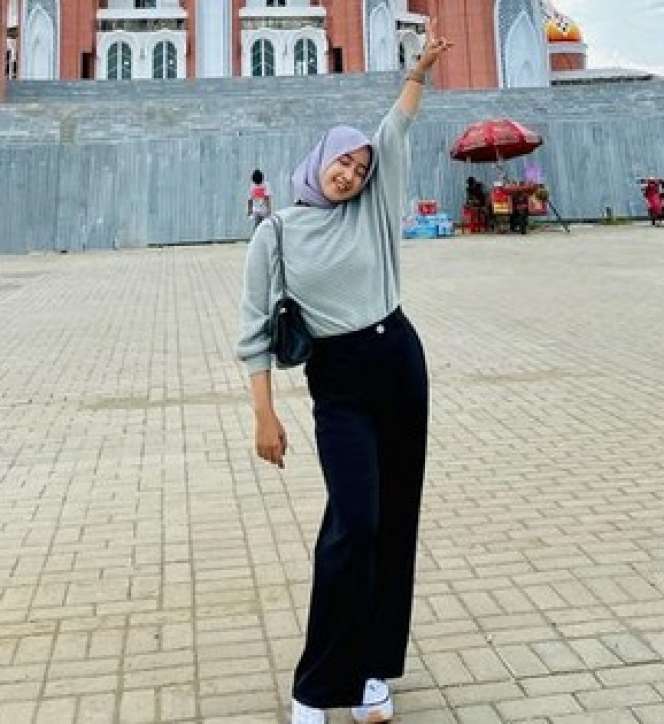 Ingat Remaja Kuli Cantik yang Dulu Viral? Begini Nasibnya Sekarang