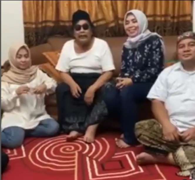 Adu Perbandingan Rumah Jaja Miharja VS Jhonny Iskandar, Punya Siapa Paling Unik?