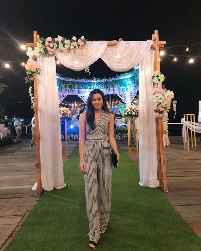 Potret Mitha Hardiyanti Istri Pebulu Tangkis Vito, Cantiknya Kebangetan!