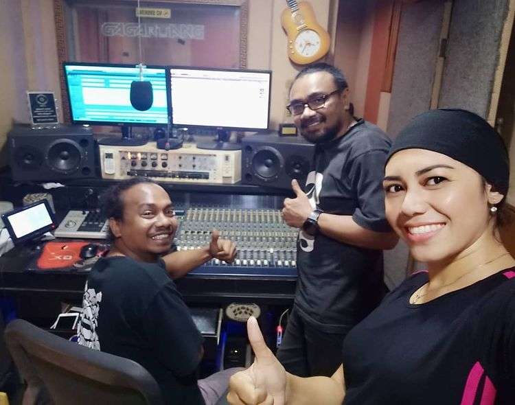 Masih Ingat Lolita, Penyanyi Lagu Alay `Anak Layangan`? Dulu Hits Banget, Kondisinya Kini Bak Langit & Bumi