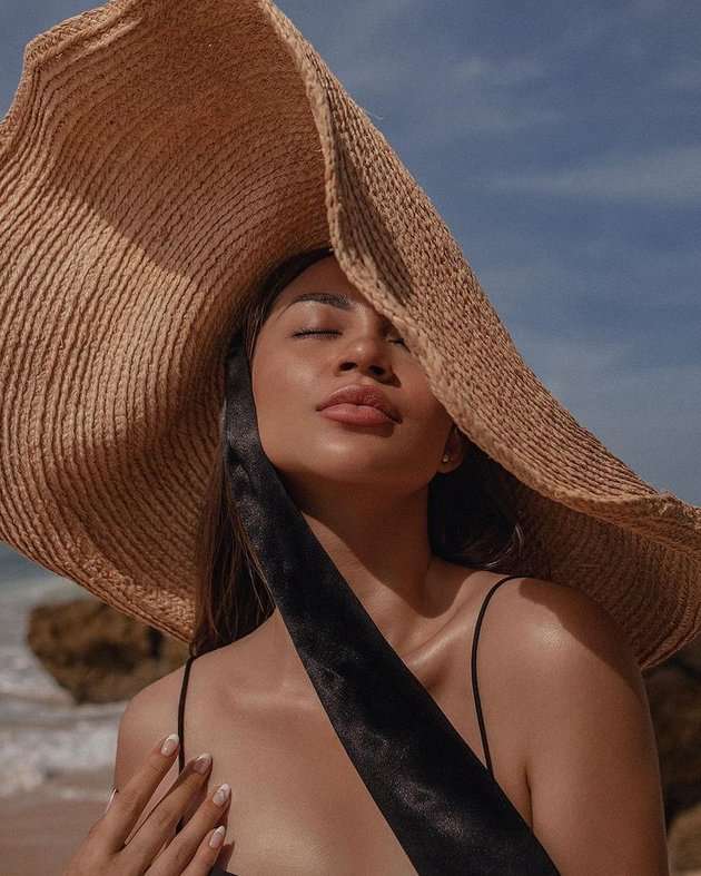 Potret Ariel Tatum Usai Sebut Sang Mantan Selingkuh dengan Sesama Pria, `Ternyata Aku Kurang Ganteng`