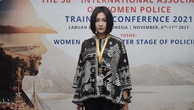 Pesona Rita Yuliana, Polwan Cantik yang Viral dan Jadi Sorotan