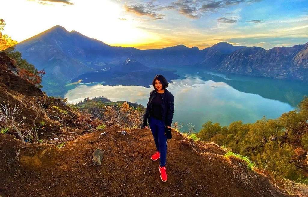 Pesona Rita Yuliana, Polwan Cantik yang Viral dan Jadi Sorotan