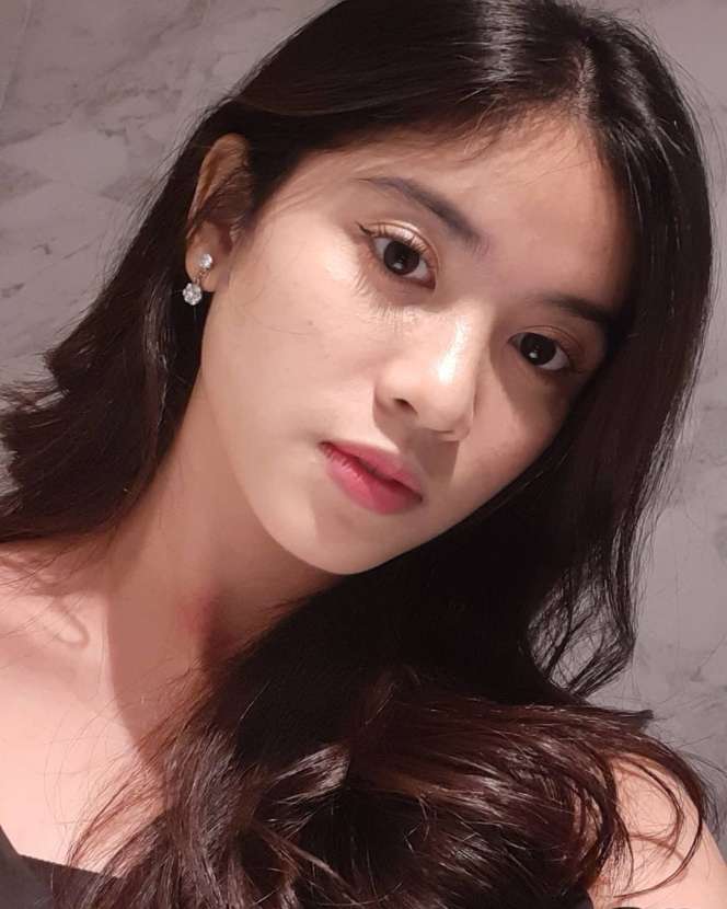 7 Potret Melati Sesilia Eks JKT48, Ngegas Disamakan Jeje Slebew!