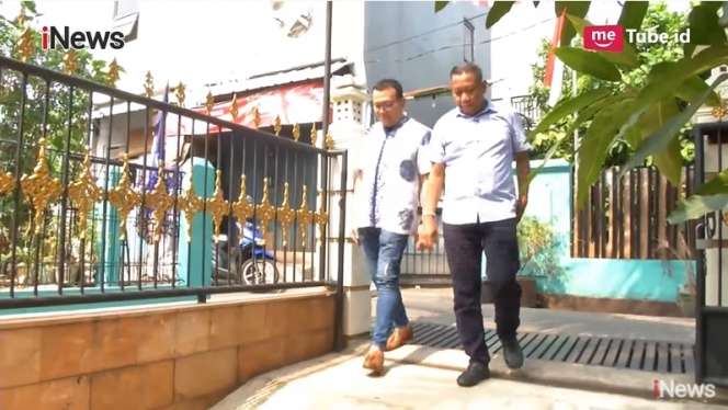 10 Potret Kontrakan Tukul Arwana Sebelum Jadi Artis, Masih Sopir Angkot, Sempit Banget Per Bulan Rp150 Ribu!