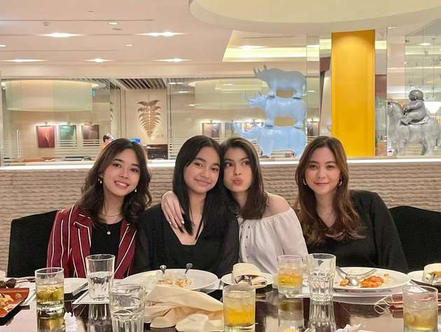 Potret Pernikahan Cut Tari dan Richard Kevin, Kekompakan Anak-anaknya Bikin Kagum!