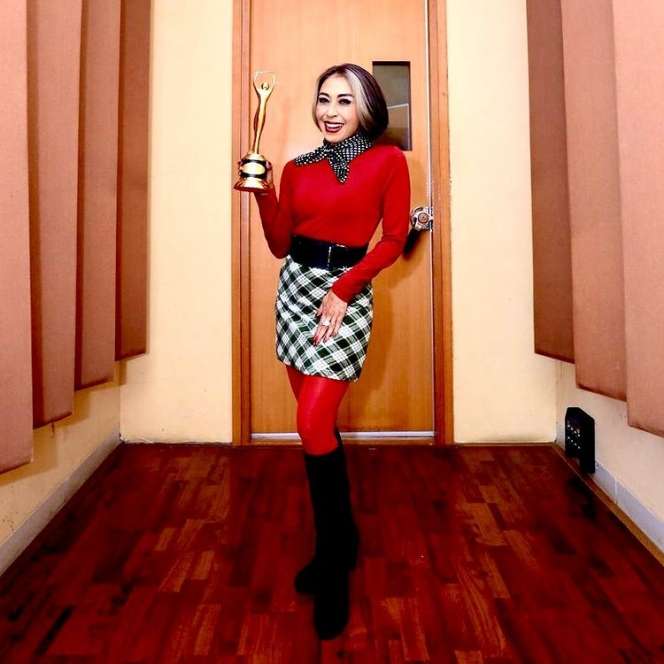Potret Terbaru 8 Juri AFI Penampilan Tri Utami Bikin Pangling!