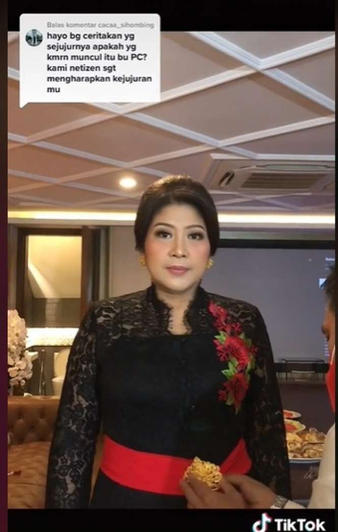 Potret Transformasi Makeup Istri Irjen Ferdy Sambo, Ternyata Begini Aslinya!