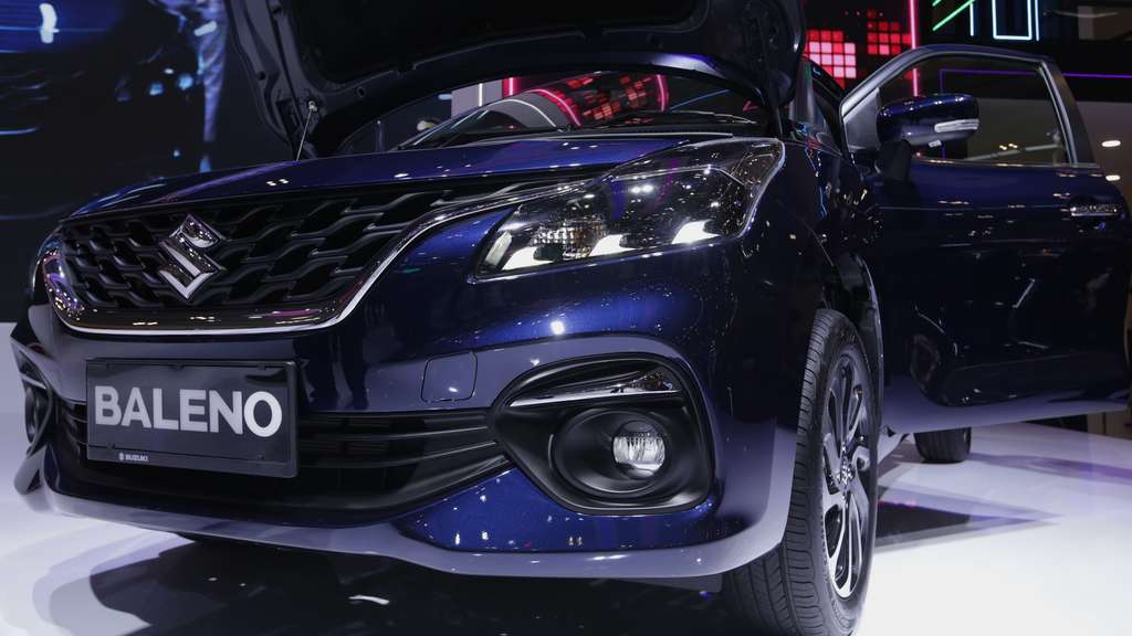 Potret Suzuki Baleno dan S-Presso di GIIAS 2022, Maharnya Rp274,9 juta 