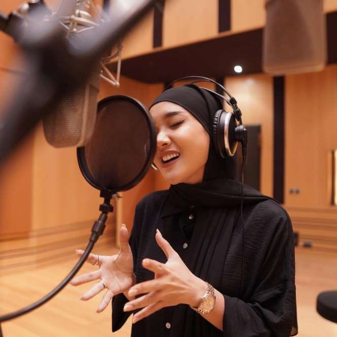 Pesona Cita Citata dalam Balutan Hijab, Didoakan Istiqomah