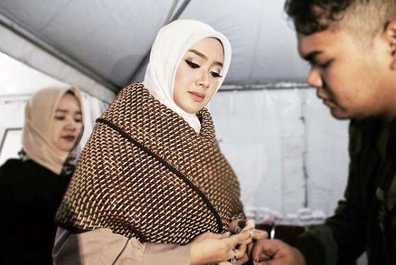 Pesona Cita Citata dalam Balutan Hijab, Didoakan Istiqomah