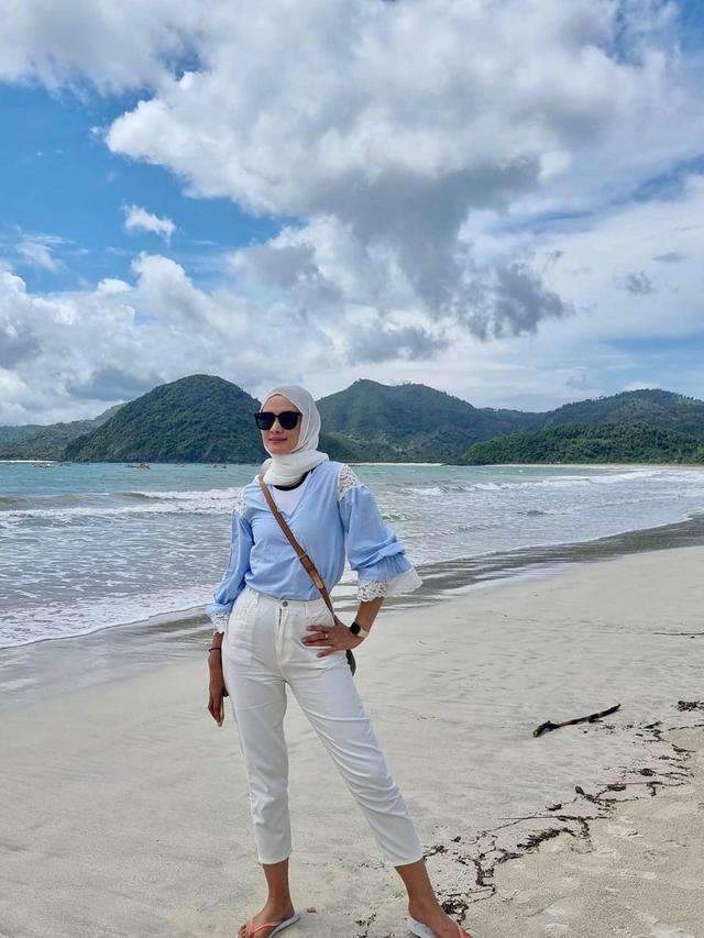 10 Potret Cantik Ade Maya, Mantan Istri Ibnu Jamil yang Tak Diketahui Publik, Bukan Orang Sembarangan!