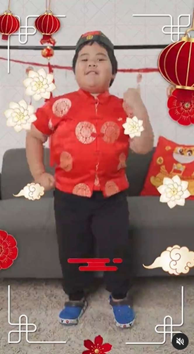 Ingat Tatan Bocah yang Dulu Sempat Viral karena Tingkah Lucunya? Begini Nasib dan Potretnya Sekarang