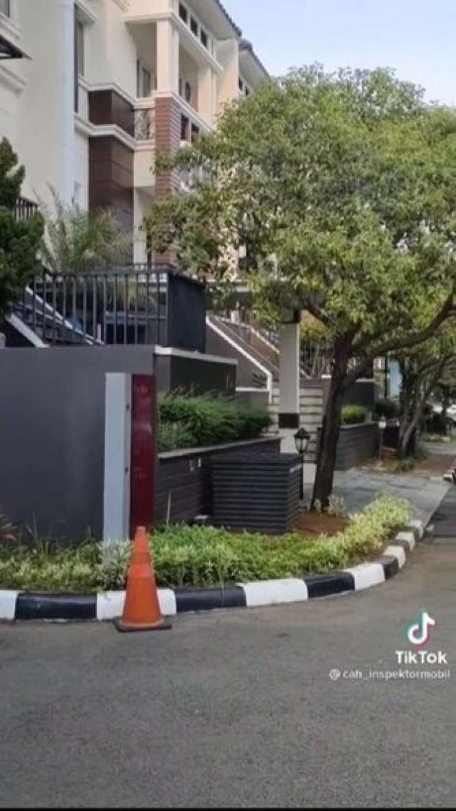 Viral Perumahan Mewah di Atas Gedung Mal, Lihat 8 Potretnya Bikin Tercengang, Kok Bisa?