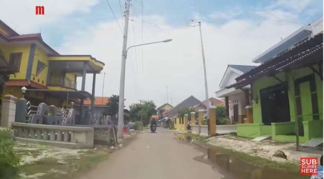 Potret Kampung Warteg di Tegal, Isinya Rumah Elite Semua!