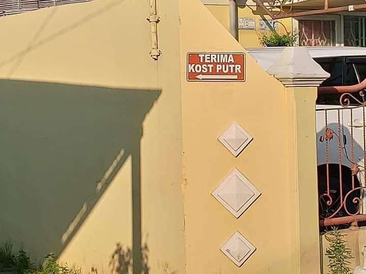 10 Potret Promosi Kocak Kamar Kos, Isi Pengumumannya Bikin Mikir Dua Kali!