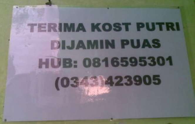 10 Potret Promosi Kocak Kamar Kos, Isi Pengumumannya Bikin Mikir Dua Kali!