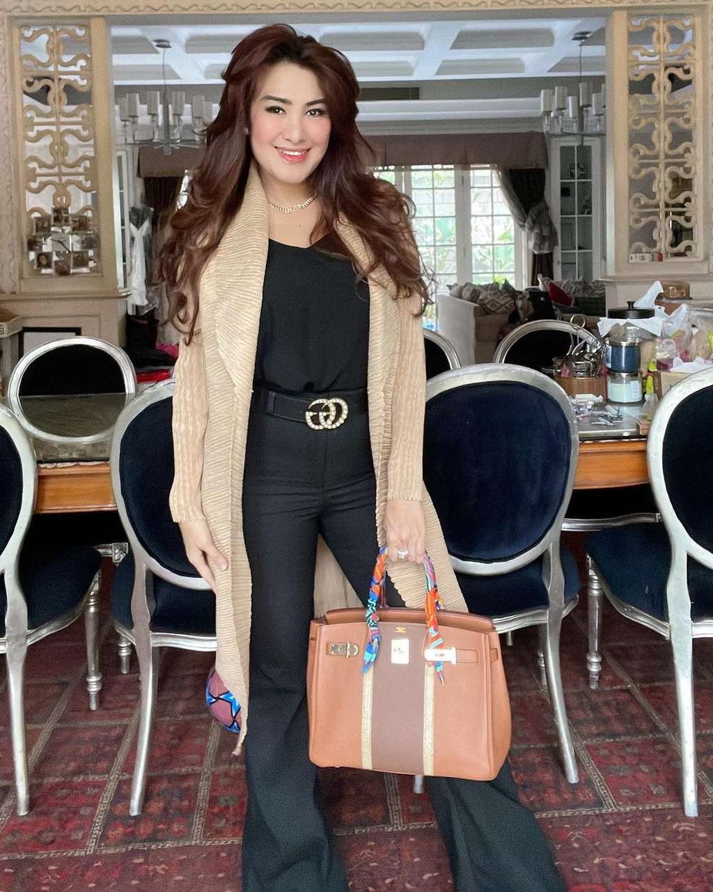 Potret Menawan Liza Natalia di Usia 46, Pamer Body Goals Bikin ABG Auto Minder!  