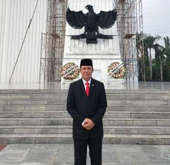 Potret Komjen Boy Rafli Amar Pemilik Hak Cipta Novel Si Dul
