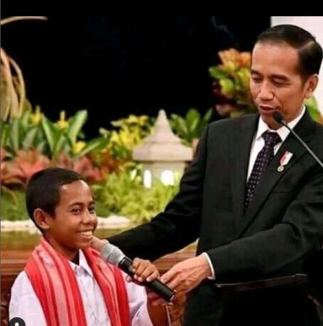 Ingat Joni `Bocah Pahlawan` Pemanjat Tiang Bendera di NTT? Dulu Viral Hingga Diundang Jokowi, Kini Nasibnya Miris