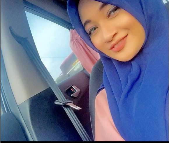 Artis Cantik Ini Menikah Saat SMA, Sempat Cerai Usai Diduga Selingkuh, Kini Rujuk Kembali, Siapa Dia?