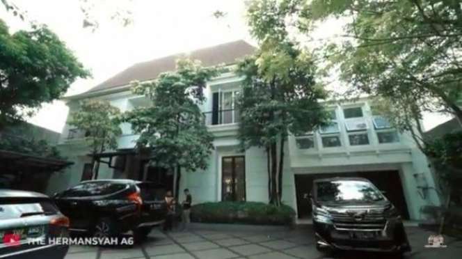 Potret Rumah Termahal Milik Artis, Ternyata Ada yang di Atas Raffi Ahmad!