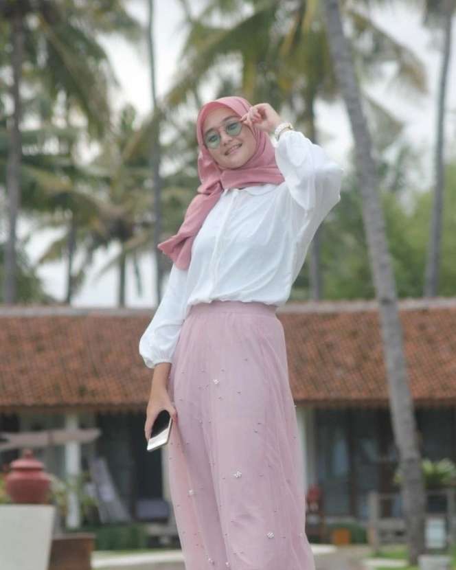 Pesona Ayumi Sasaki, Paskibraka Pembawa Baki, Hijaber Keturunan Jepang-Indonesia