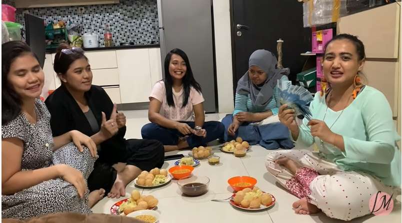 10 Potret Rumah Lina Mukherje yang Kerap Dibully Netizen, Mewah Bak Selebritis Bollywood?