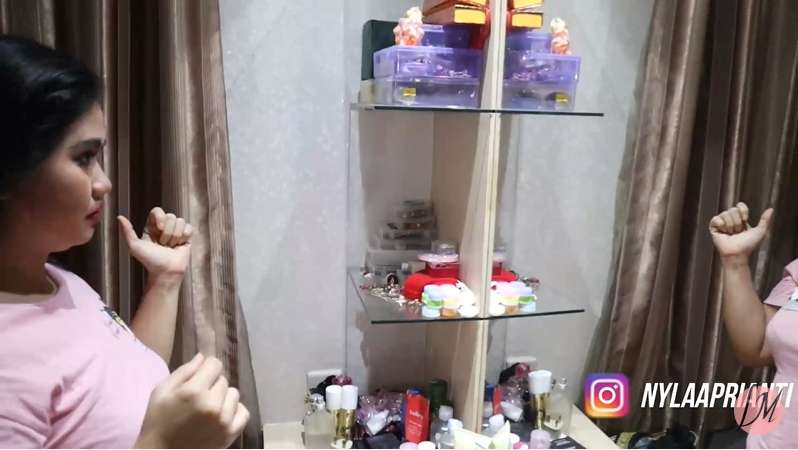 10 Potret Rumah Lina Mukherje yang Kerap Dibully Netizen, Mewah Bak Selebritis Bollywood?