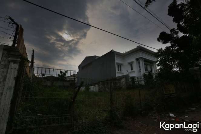 10 Potret Lokasi Syuting Film Horor, Rumah `KKN di Desa Penari` Aslinya Ngeri Banget!