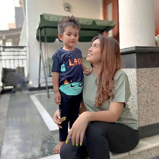 Ingat Raya Kitty, Pembalap Cantik di Sinetron `Anak Jalanan`? Hidupnya Tak Seindah di TV, Begini Nasibnya Sekarang 
