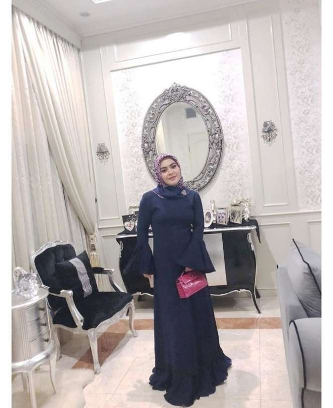 Adu Perbandingan Rumah Syahrini VS Aisyahrani, Ternyata Sama-sama Mewah Bak Istana!