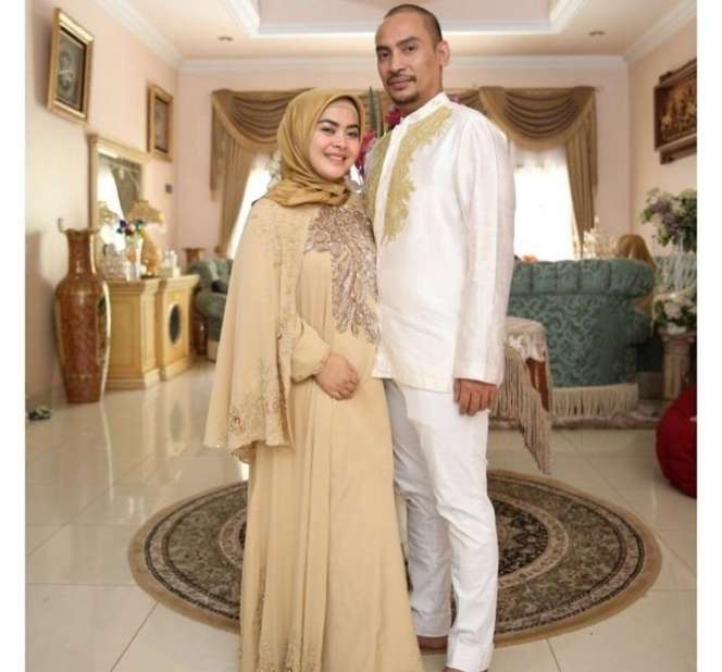 Adu Perbandingan Rumah Syahrini VS Aisyahrani, Ternyata Sama-sama Mewah Bak Istana!