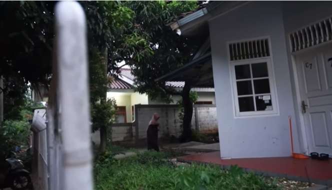 Potret Rumah Kontrakan yang Ditempati Denny Cagur dan Istri Sebelum Terkenal, Ternyata Beda Banget, Bak Bumi dan Langit!