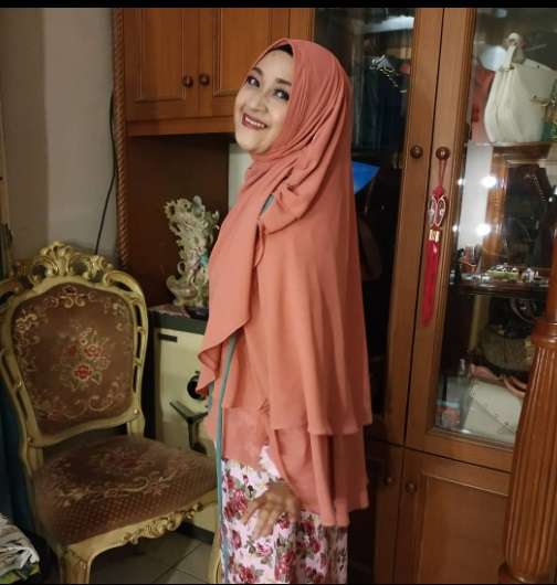 Potret Rumah Itje Trisnawati Pedangdut Era 80-an, Vibesnya Bikin Kangen Kampung Halaman!