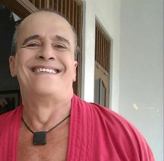 Sama-sama Aktor Laga, Inilah Adu Perbandingan Rumah Iko Uwais VS Barry Prima, Ternyata Beda Jauh!