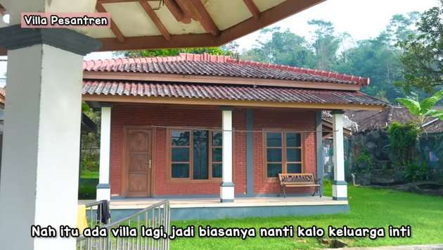 Potret Pesantren Keluarga Suami Tasyi Athasyia, Ternyata Super Luas, Isinya Bikin Melongo!