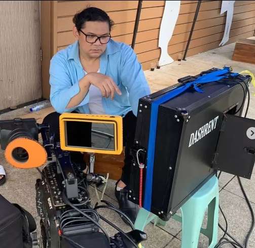 Istri Meninggal Dunia, Nasib Aktor Lawas Ini Berubah Drastis, Kini Ganti Profesi Demi Hidupi 4 Anak!