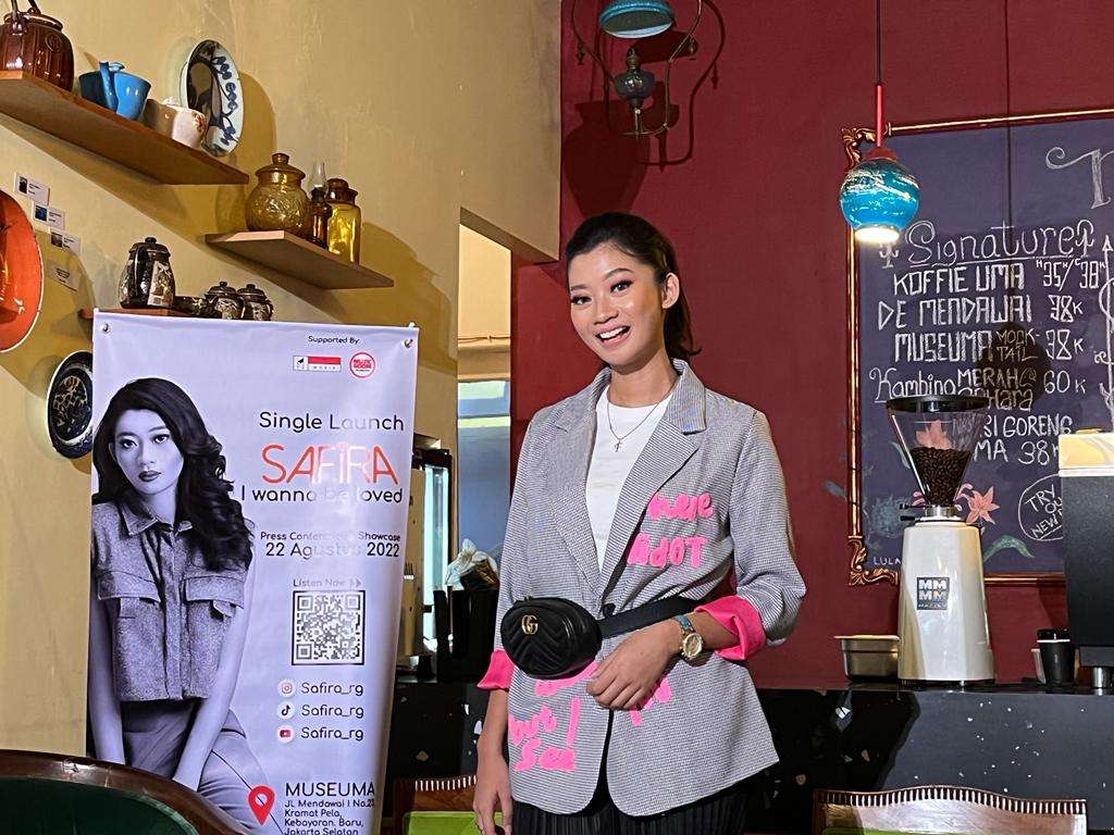 Dari Dokter Jadi Penyanyi, Safira Ciptakan Lagu Terinspirasi dari ODHIV