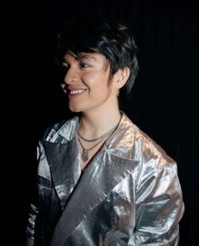 12 Artis Ikut New York Fashion Week 2023 Bareng Erigo-X