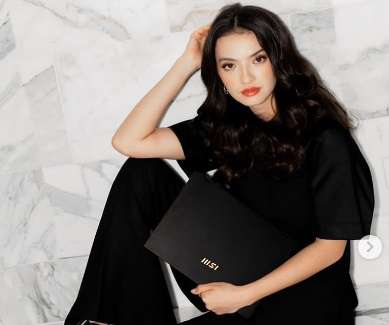 12 Artis Ikut New York Fashion Week 2023 Bareng Erigo-X