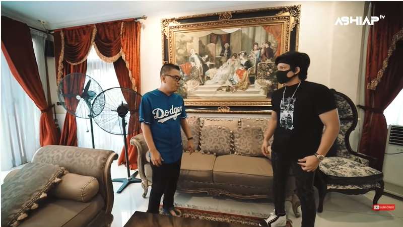 10 Adu Perbandingan Rumah Tantowi Yahya VS Helmy Yahya, Beda Nasib, Ini yang Lebih Mewah!