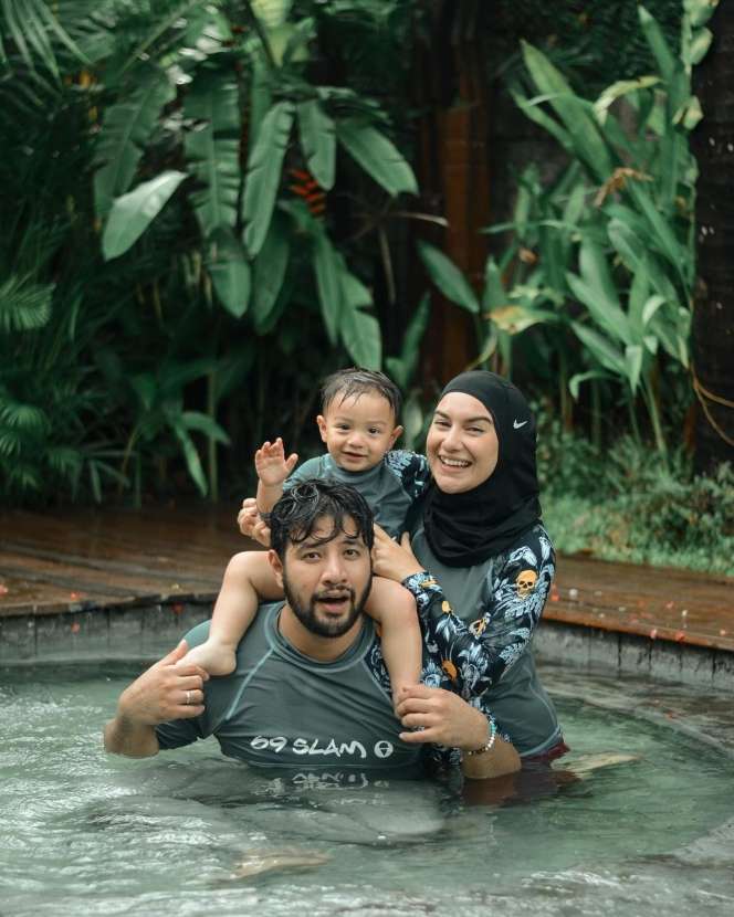 Sederet Anak Artis yang Diberi Nama Unik