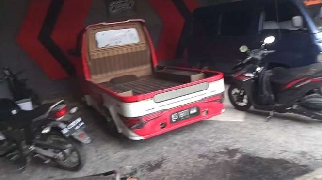6 Potret Kondisi Rumah Abah Lala, Pencipta Lagu `Ojo Dibandingke` yang Viral, Sangat Sederhana!