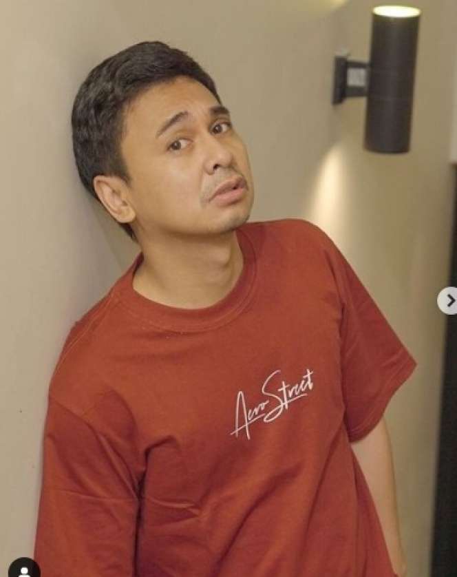 Sumber `Pabrik Duit` Raditya Dika, Seleb Indonesia yang Masuk Rich List 2022, Tarif Endorsenya Fantastis!