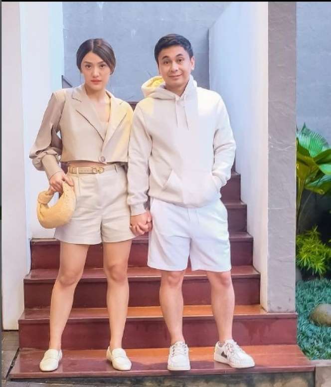 Sumber `Pabrik Duit` Raditya Dika, Seleb Indonesia yang Masuk Rich List 2022, Tarif Endorsenya Fantastis!